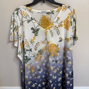 Avenue Floral V-Neck Short Sleeve Top - Gold and Blue